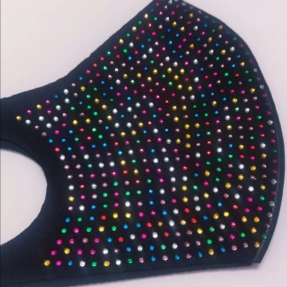 SOLD OUT🆕🔥 RHINESTONE FACE MASK - Picture 6 of 11